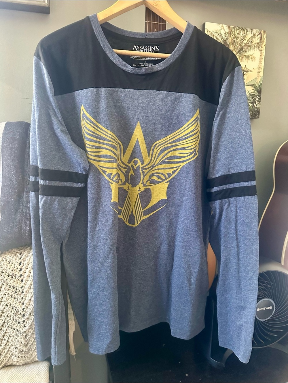 Assassin’s Creed Men's Long Sleeve Graphic Tee - Blue with Gold Emblem